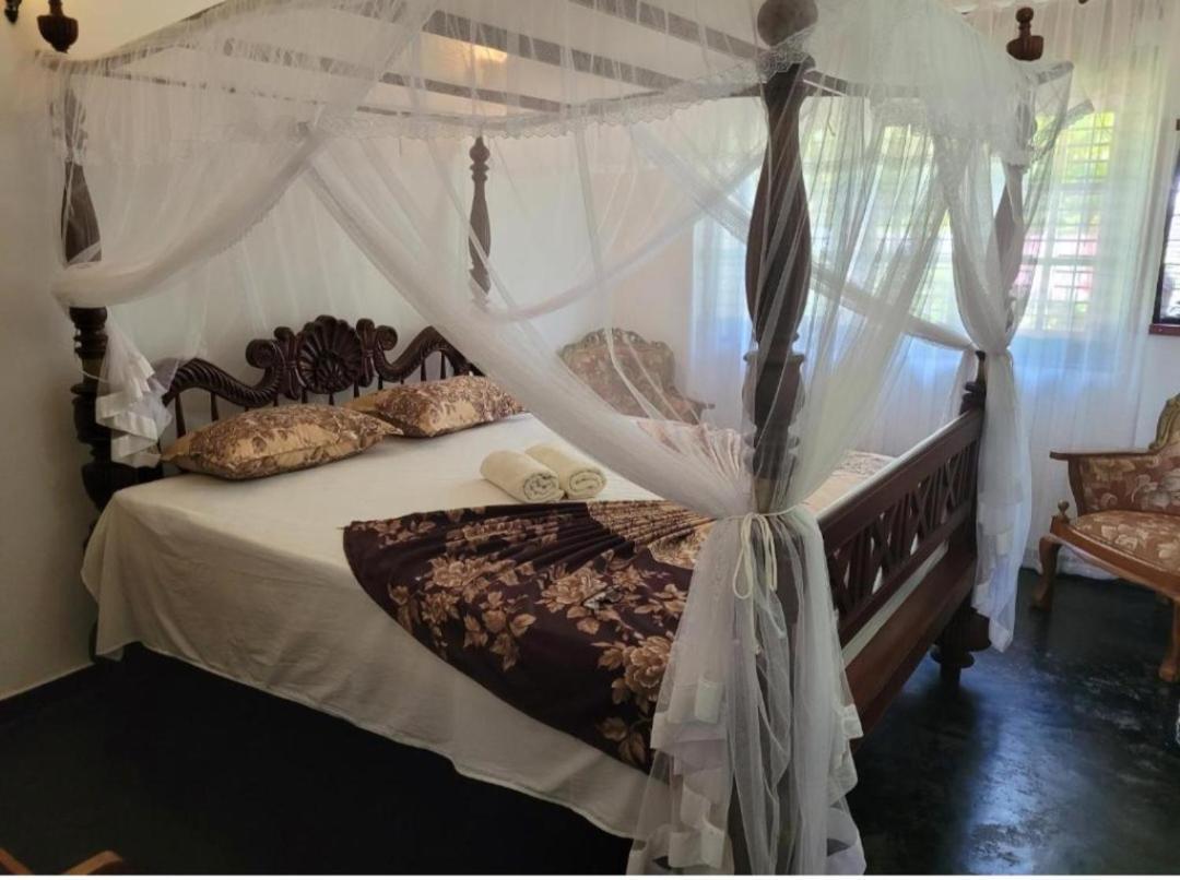 Villa Sea Sprays Хикадува Екстериор снимка