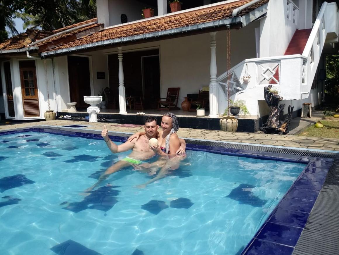Villa Sea Sprays Хикадува Екстериор снимка